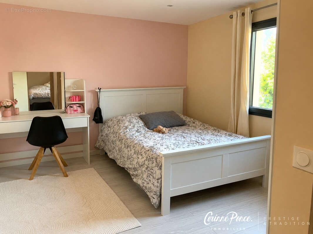 Blauzac maison de 110m2 de type 5 avec piscine corinne ponce - photo 6