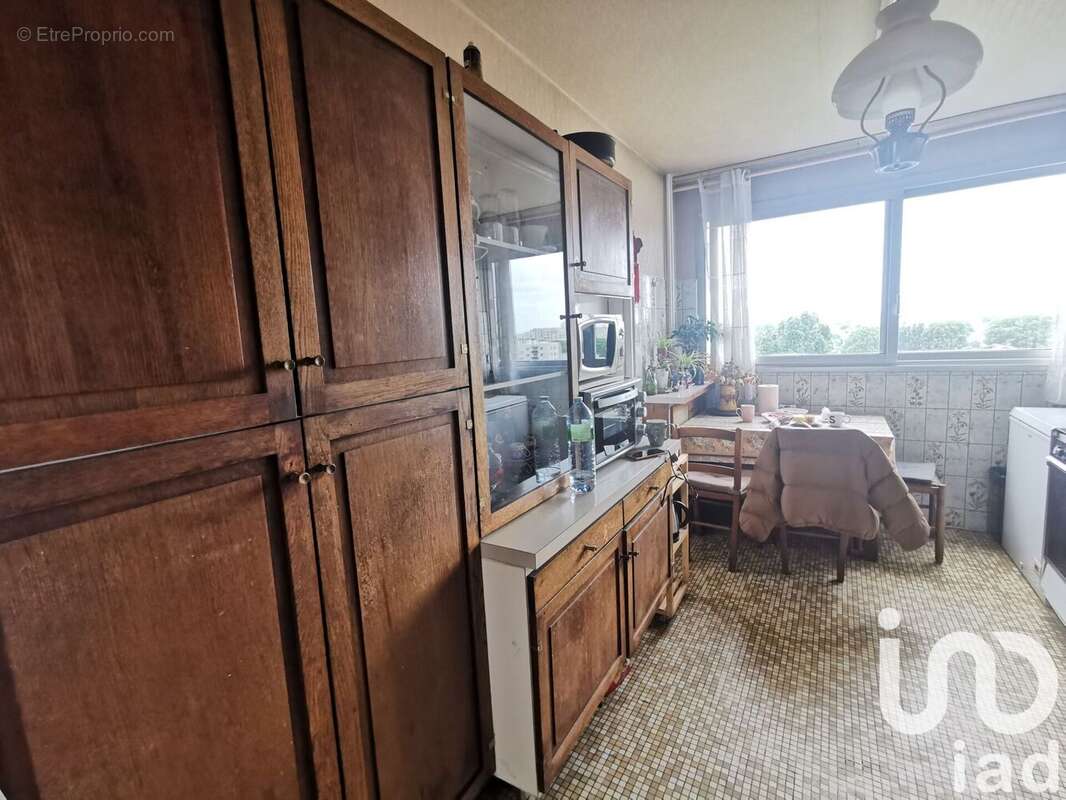 Photo 2 - Appartement à LA COURNEUVE