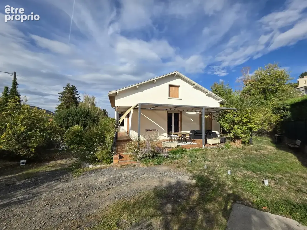 Maison 4 pièces 150 m² à vendre à Nohanent (63830) - photo 2