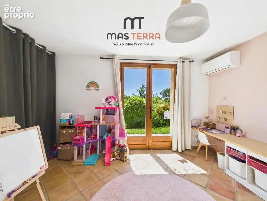 Maison 170 m² à Grasse  - photo 12