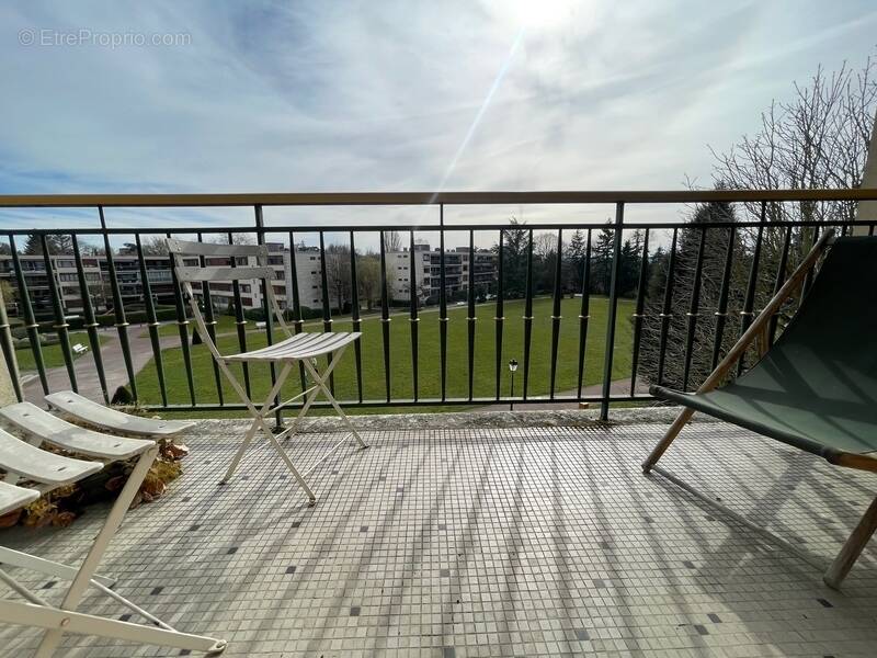 Appartement à NOISY-LE-ROI