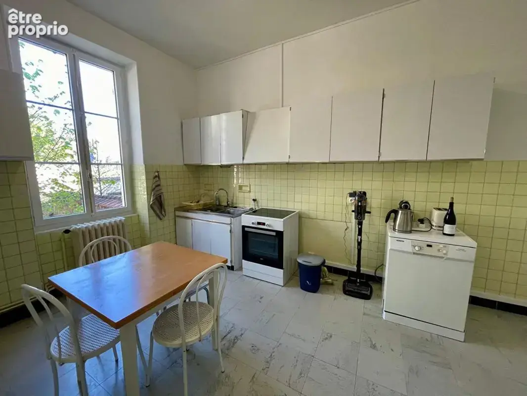Immeuble de rapport - nevers centre-ville  - 448 m² avec cour, garages et cave - photo 13