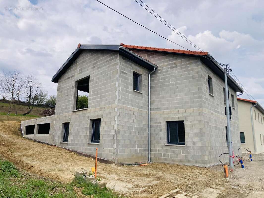 Photo 5 - Maison à COMMUNAY