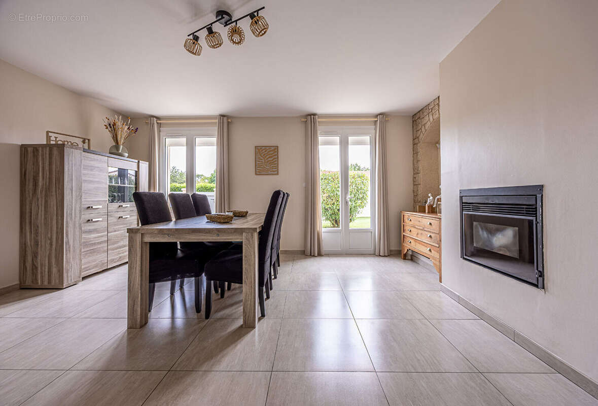 Maison à CHAURAY
