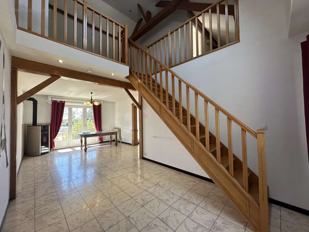 Maison 5 pièces 113m2 - photo 4