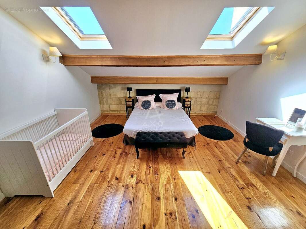 Appartement à ARAMON