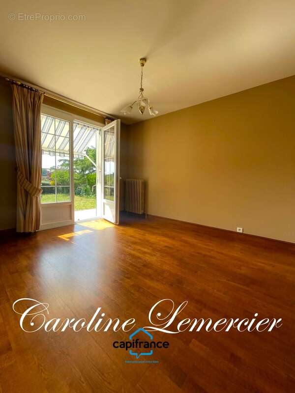 Maison à vendre 8 pièces proche de CONNERRE (72) LE LUART  MAISON DE 160 M² HAB., 5/6 chambres, terrain de 1800 m² - photo 4