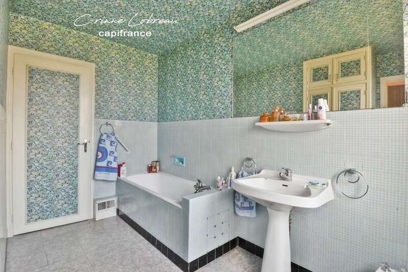 Maison à CRECHES-SUR-SAONE