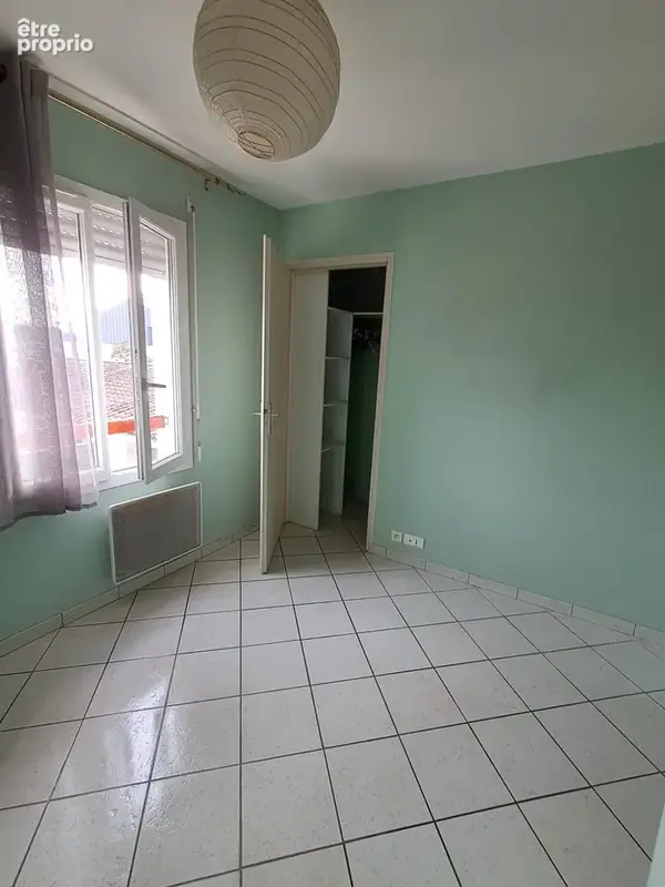 Local commercial avec appartement - photo 6