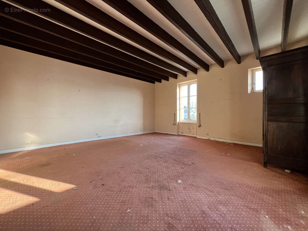 Maison à SAINT-JACUT-DE-LA-MER