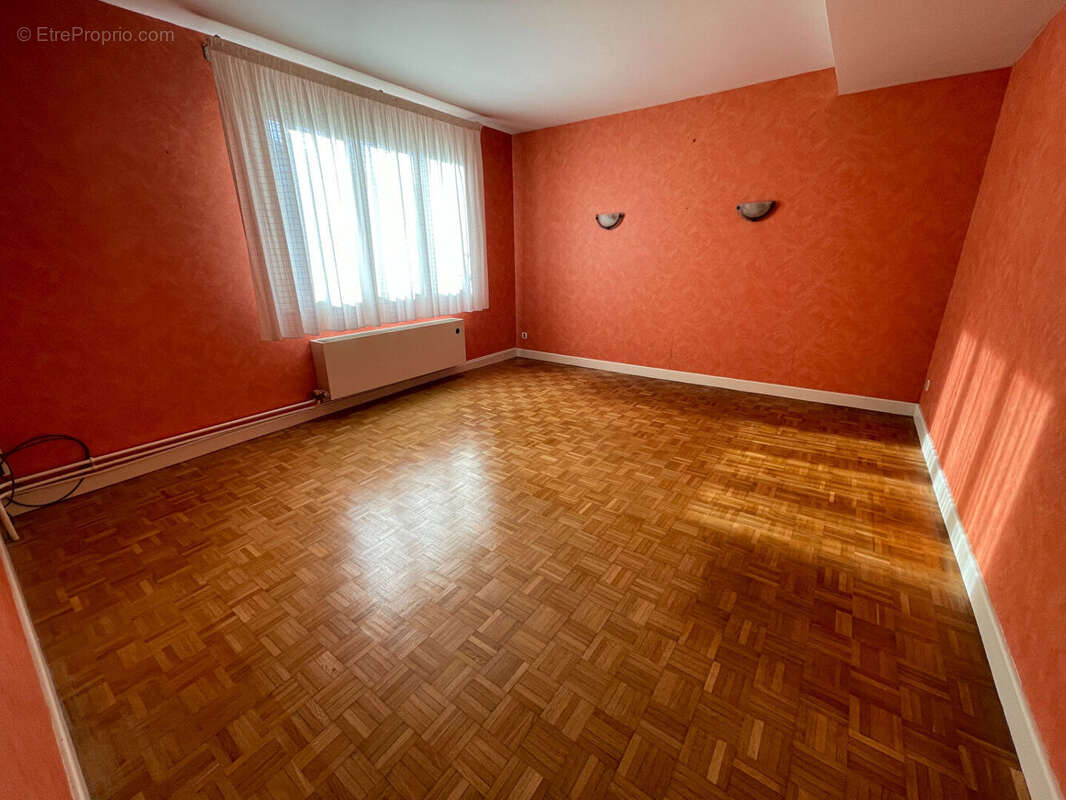 Maison à NAIVES-ROSIERES