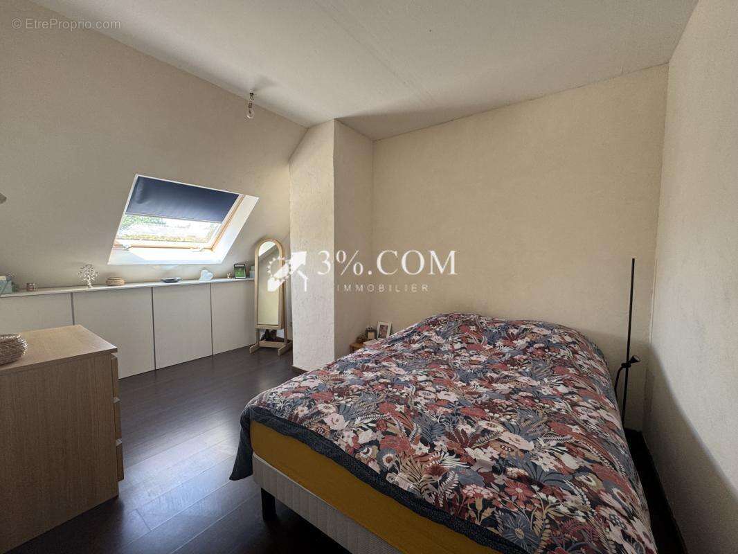 3%COM Charmant triplex avec 3 chambres  - 2 terrasses - gara - photo 10