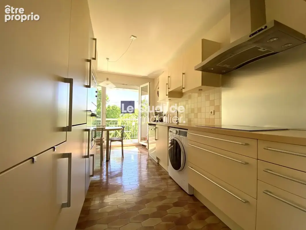 Appartement 4 pièces 78 m² à vendre à Grenoble (38100) - photo 2