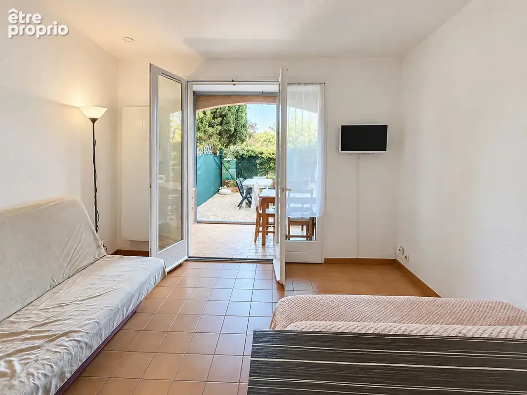 Appartement 1 pièce 28 m² rez-de-jardin parking privatif proche plage & port Saint-Mandrier-sur-Mer - photo 9
