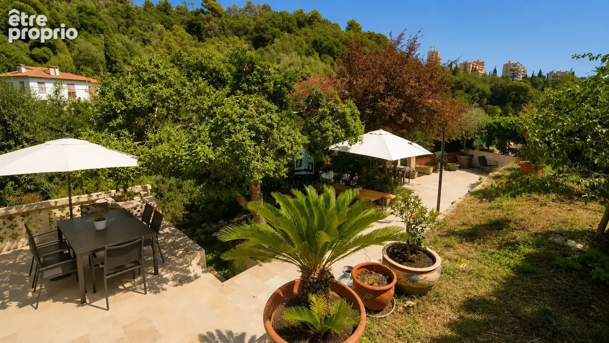 Menton - belle maison entièrement renovée - calme - sans vis-à-vis - garage - photo 16