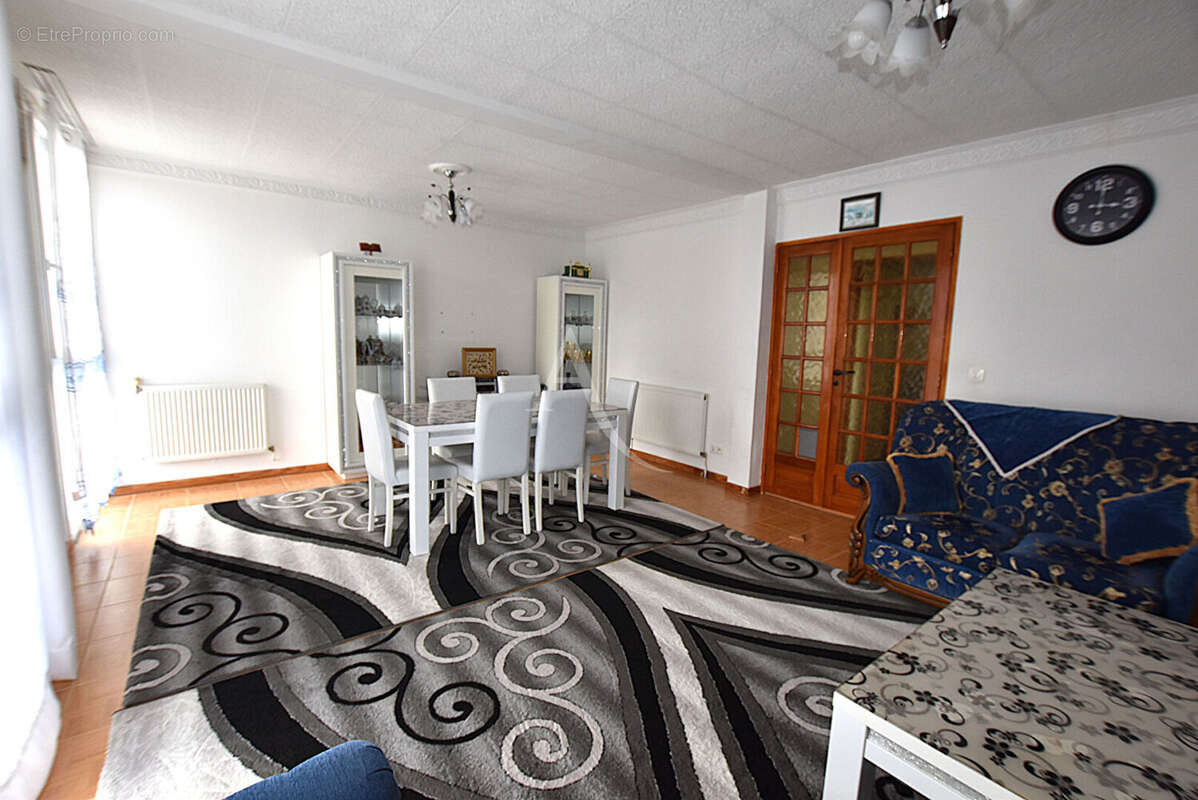 Maison à QUINCY-SOUS-SENART