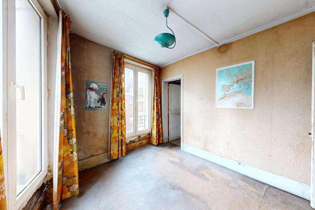 Appartement à PARIS-11E