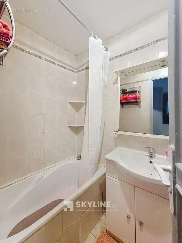 Appartement à MARSEILLE-2E