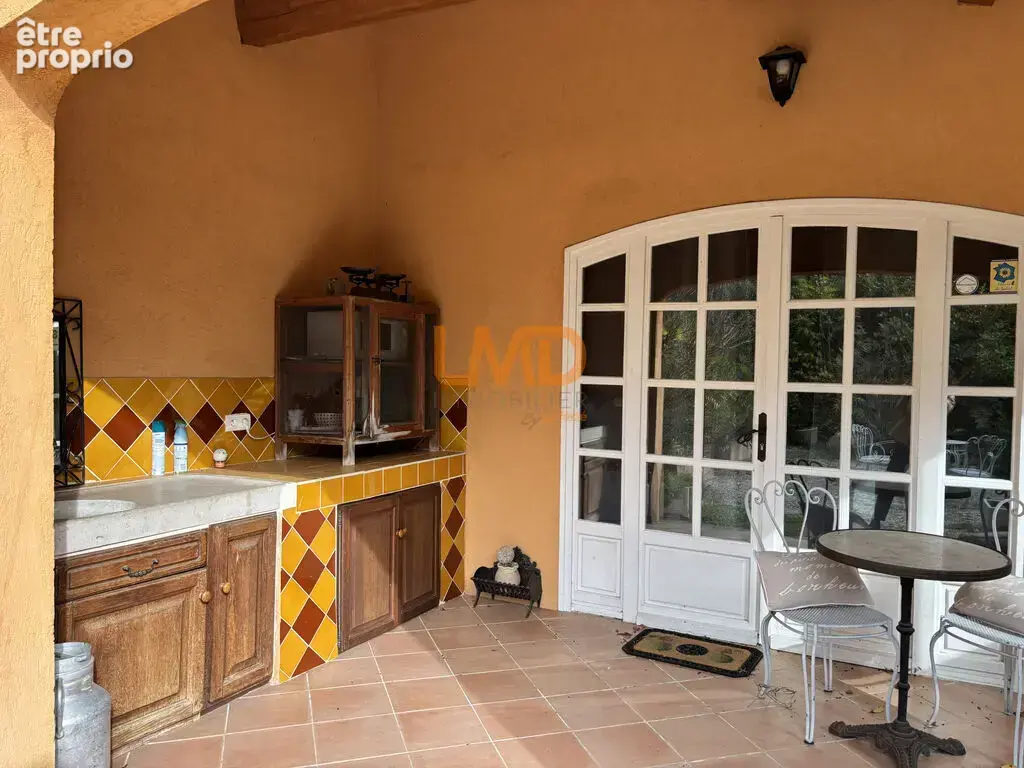 villa individuelle 240m2 Saint Marc Jaumegarde avec piscine - photo 8