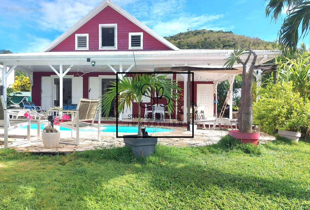 Maison à LA TRINITE