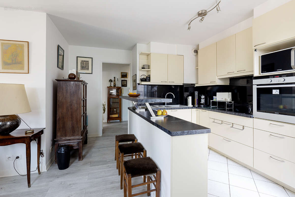 Appartement à SAINT-DENIS