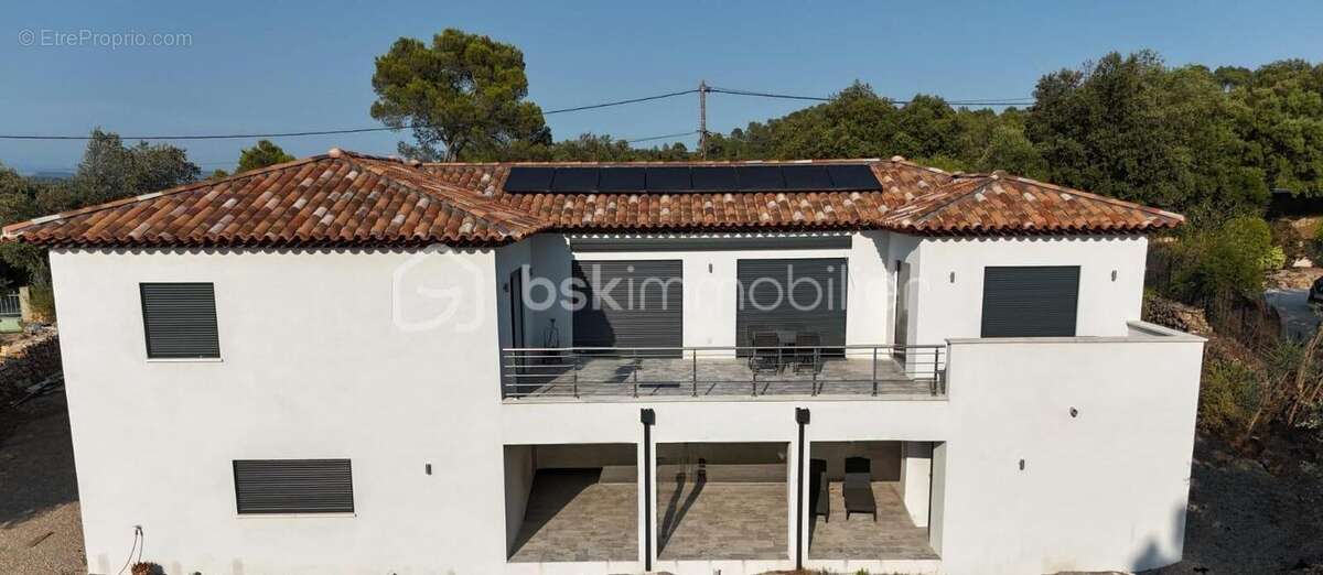 Maison à LE CANNET-DES-MAURES