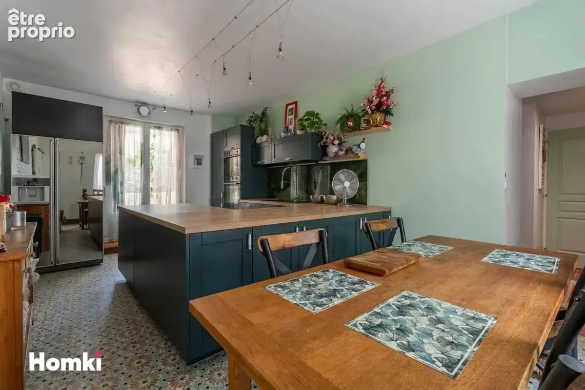 Maison T6 de 164 m² avec dépendance de 140 m² - photo 4