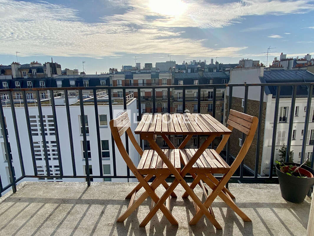 Appartement à PARIS-15E