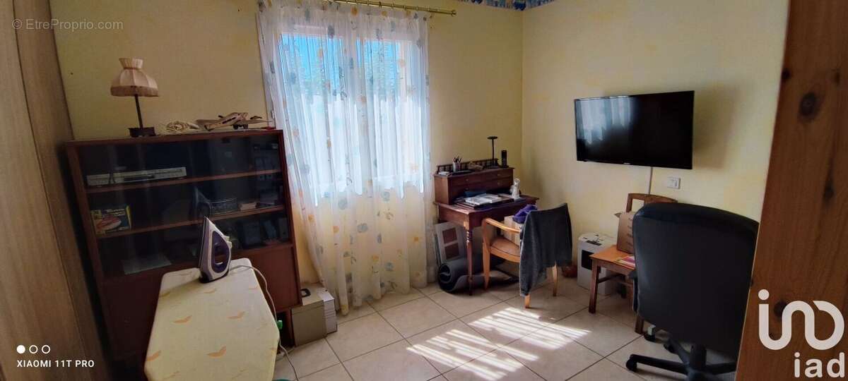 Photo 8 - Maison à SAINT-JULIEN-LES-ROSIERS