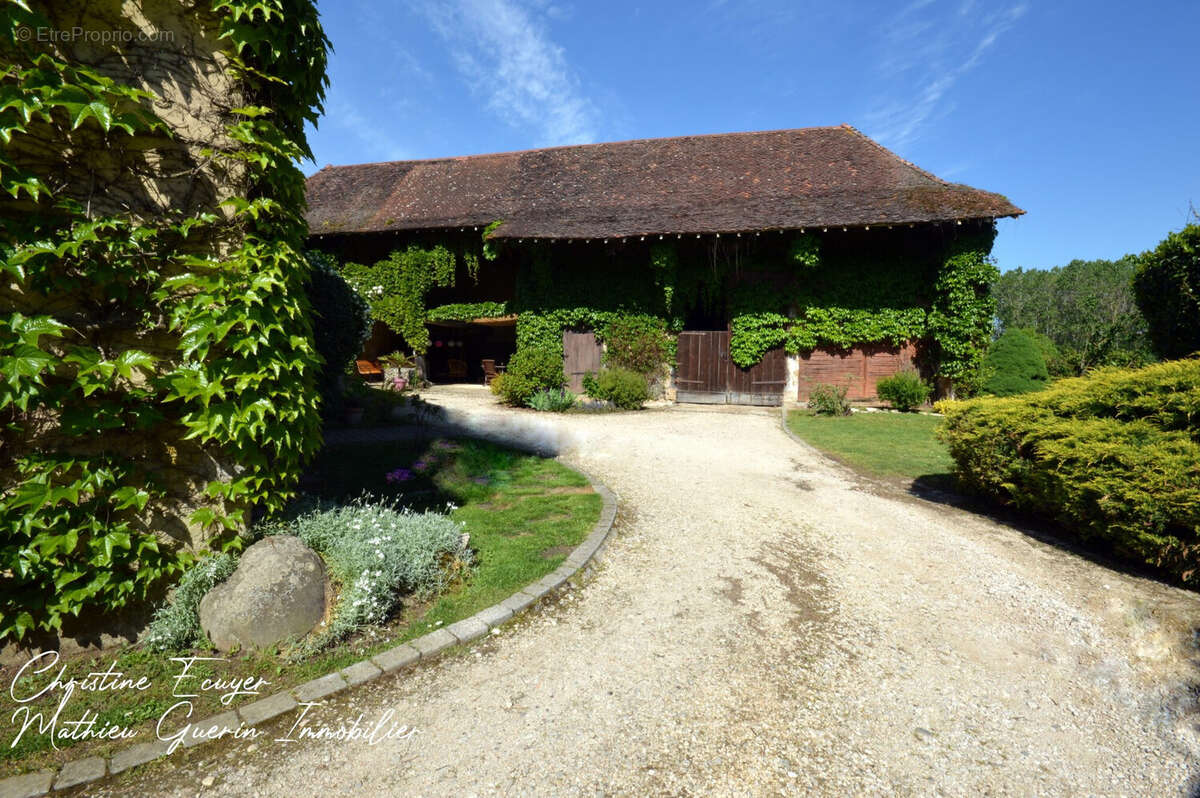 Maison à LE PONT-DE-BEAUVOISIN