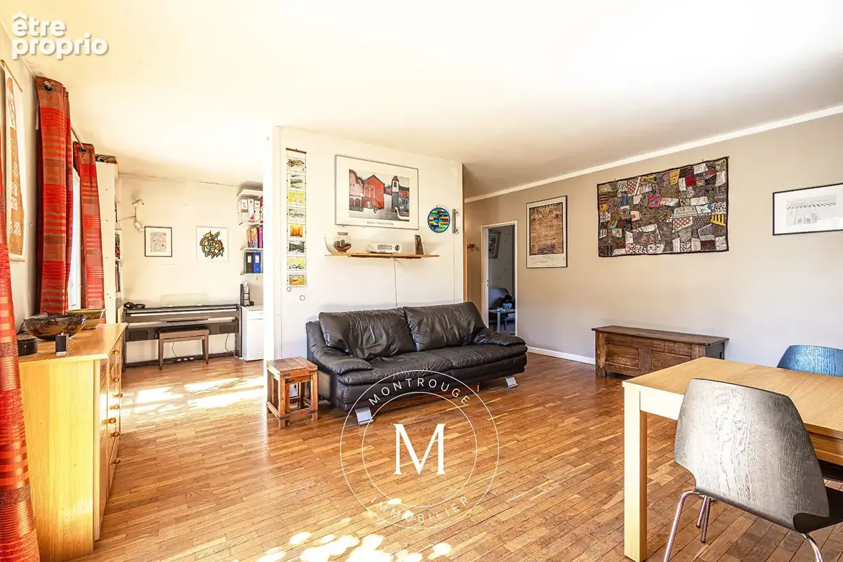 Appartement à MONTROUGE