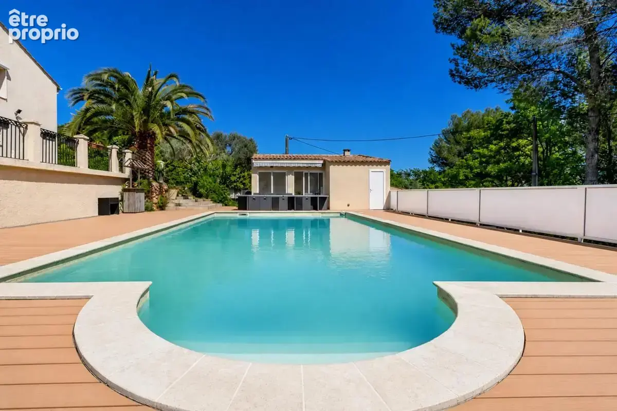Maison de 8 pièces de 203 m² à Auriol - photo 4