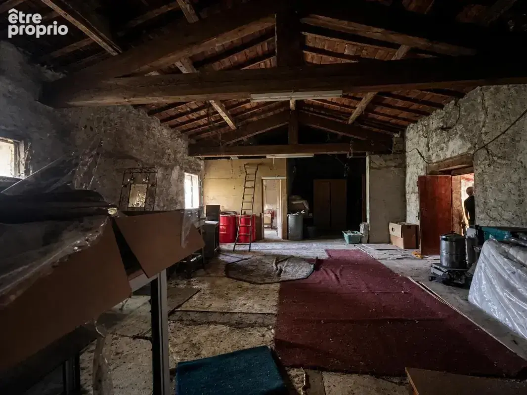 Maison de 120 m2 avec plus de 2,2 hectares de terrain - photo 17