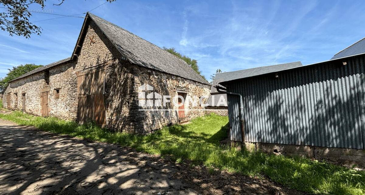 Maison à SILLE-LE-GUILLAUME