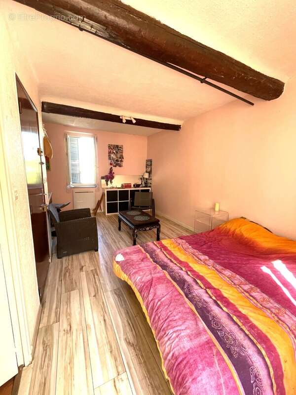 A Saisr Sur Toulon Ouest ! Coquet Appartement Type 1 - photo 8