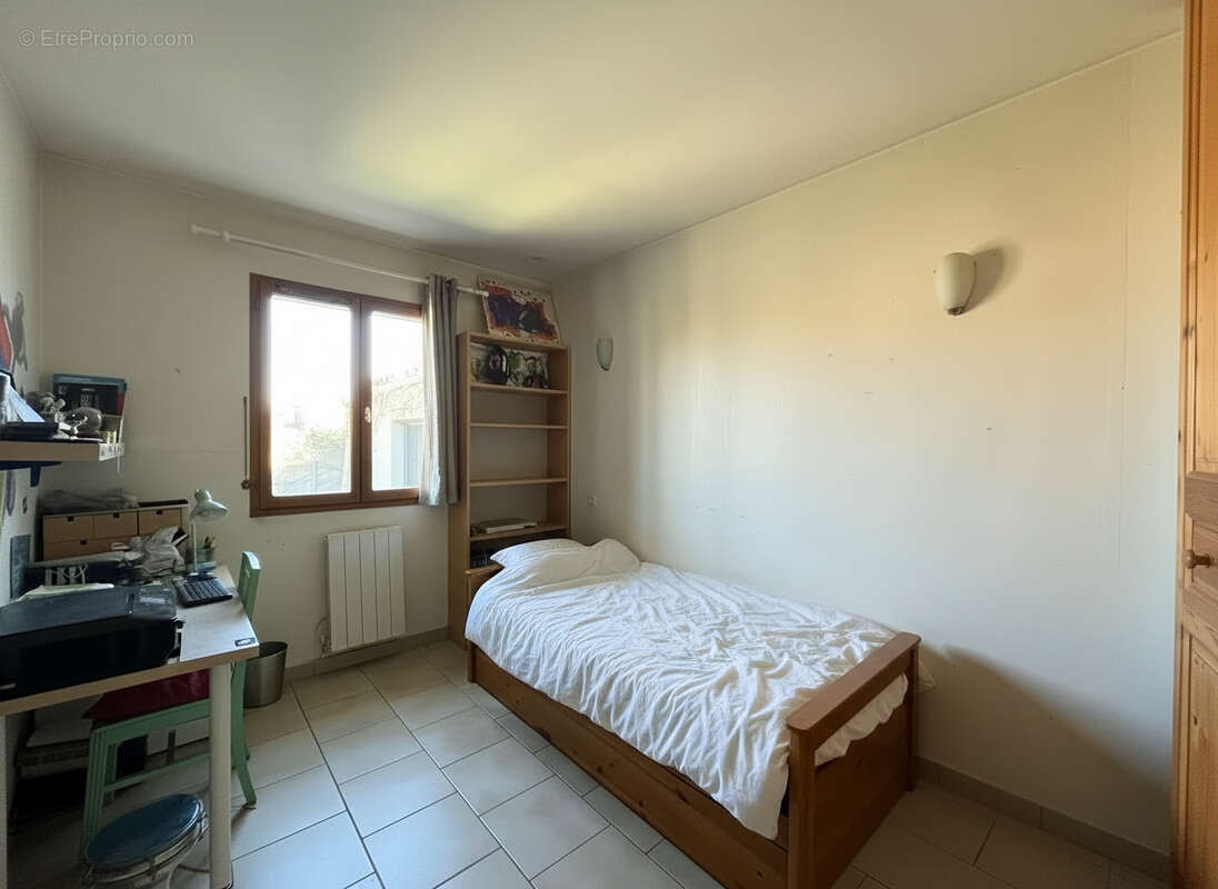 Maison à LAGNES