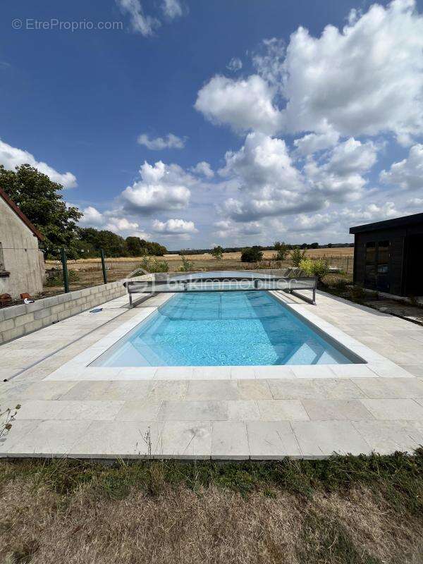Propriété familiale de 156m² avec piscine, dépendances et vue dégagée sur la forêt des Bertranges - photo 30