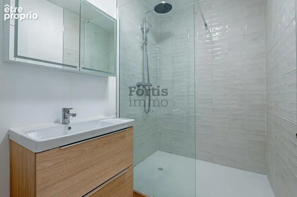 Paris 15 - appartement avec grand balcon - 67 m² - photo 8