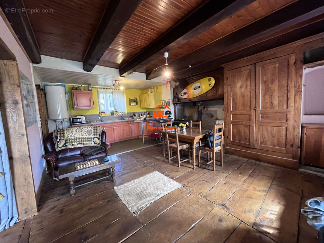 Maison à MARCHASTEL