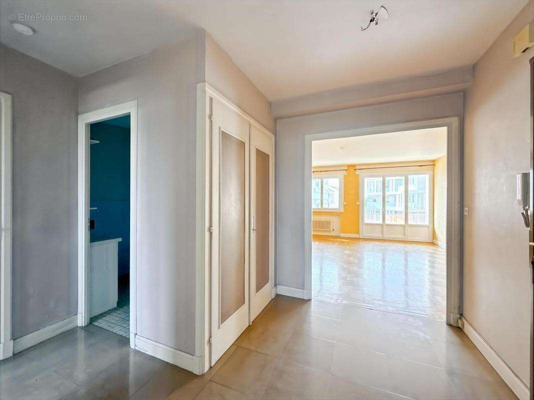 Appartement à VILLEURBANNE