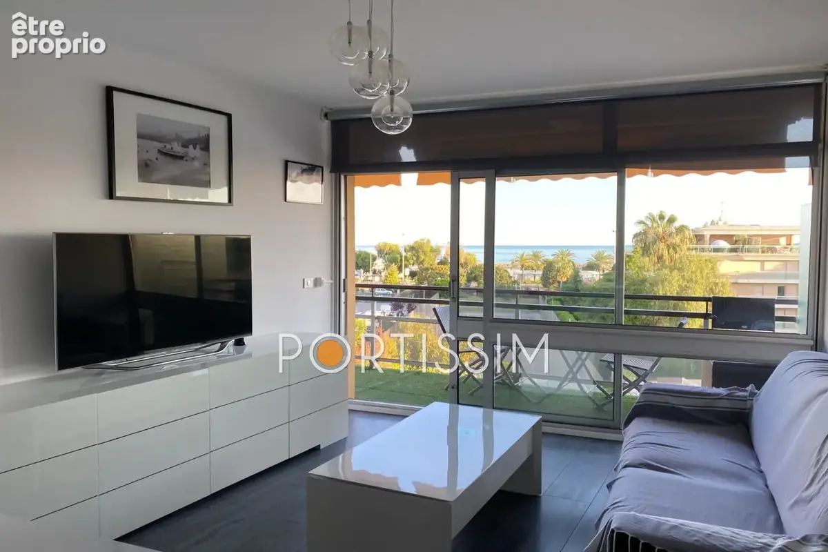 Appartement 2 pièces 49 m² à vendre à Saint-Laurent-Du-Var (06700) - photo 2