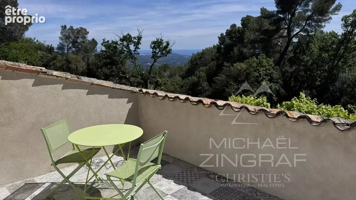 Jolie Villa provençale avec vue mer , véritable havre de paix. - photo 16