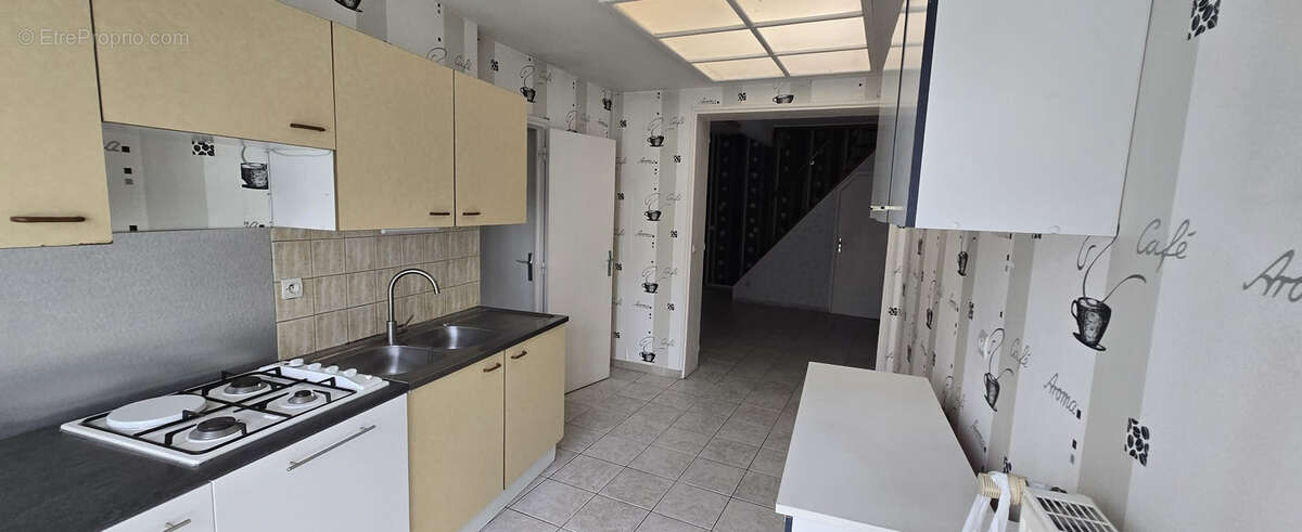 Maison à LA SENTINELLE