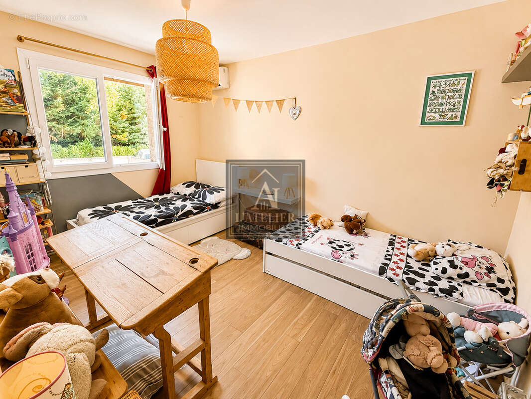 Maison de type 4 de plain-pied avec dépendance sur une parcelle de 470 m2 - photo 25