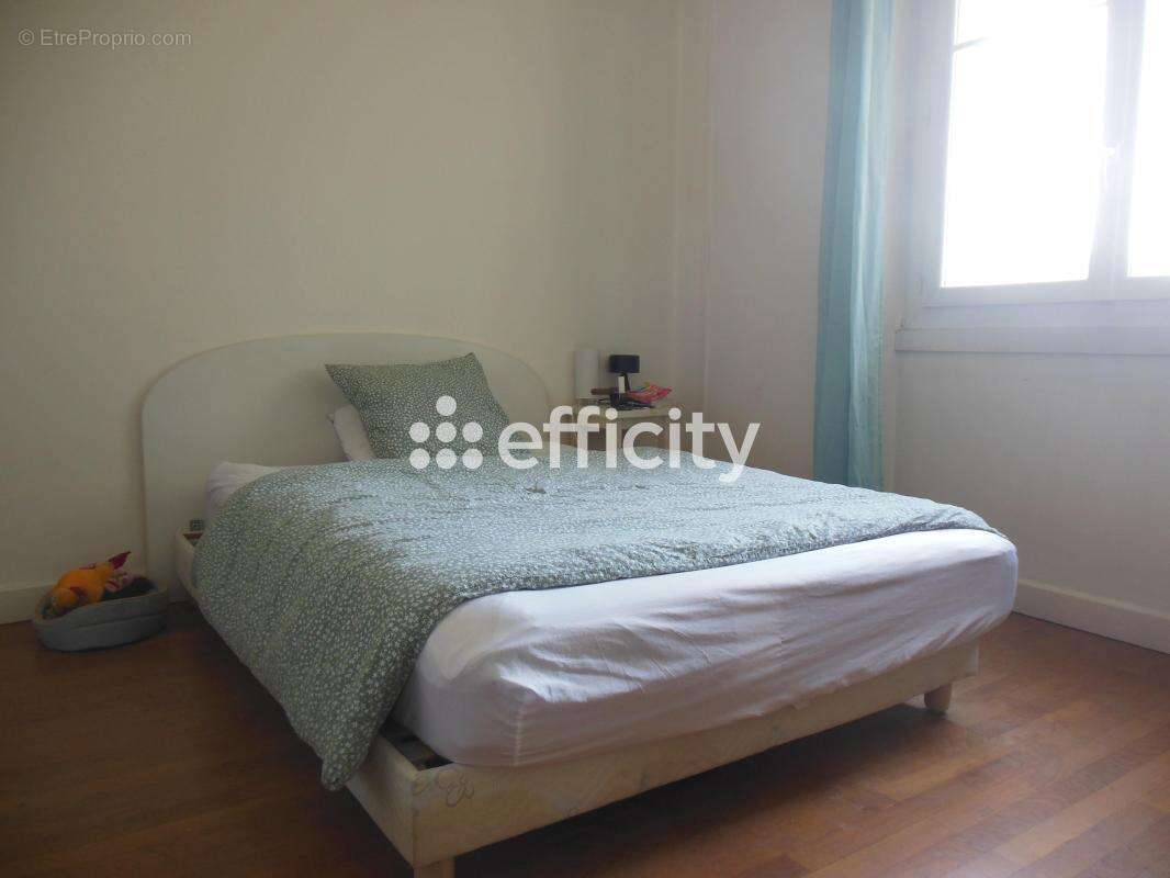 Appartement à ROUSSILLON