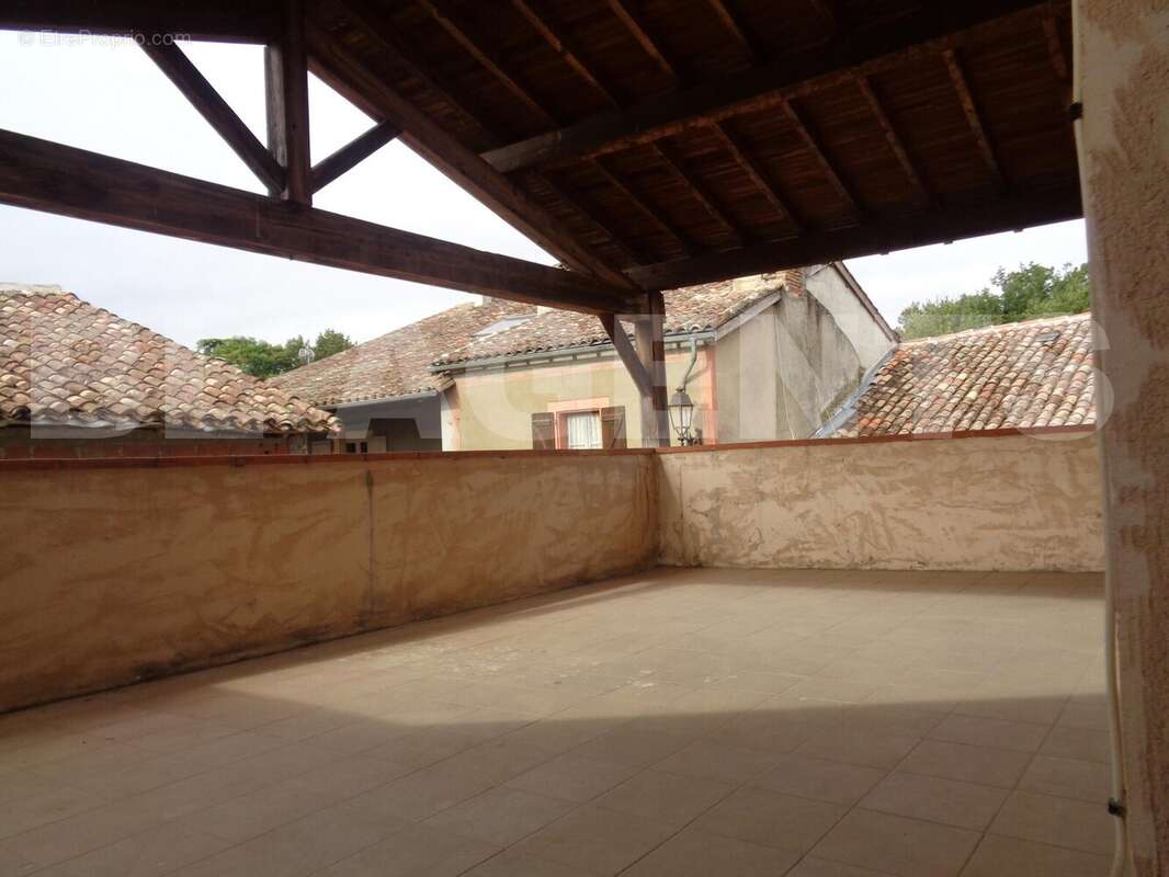 DSC03983 - Maison à LARRAZET