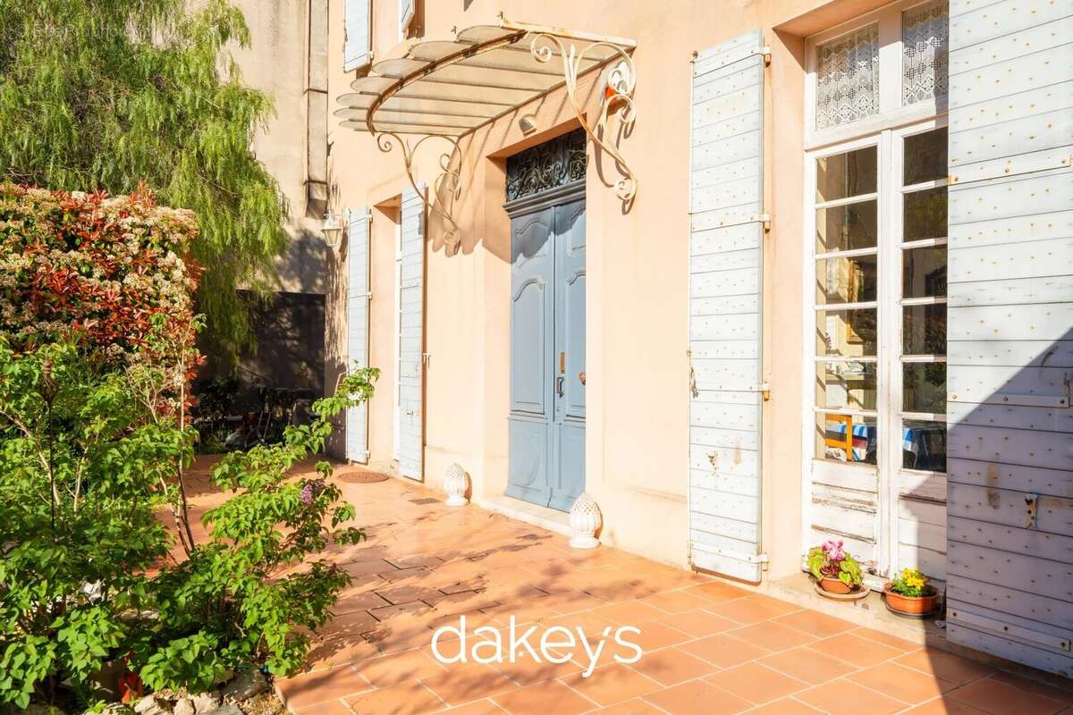 Maison à MARSEILLE-9E