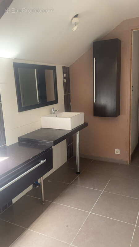 Maison à LA GUERCHE-SUR-L&#039;AUBOIS