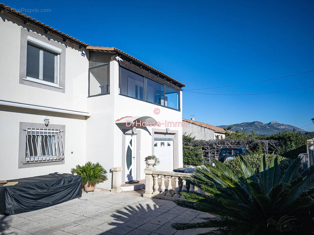 Maison à LA PENNE-SUR-HUVEAUNE