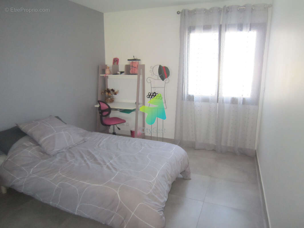 Maison à LEZIGNAN-CORBIERES